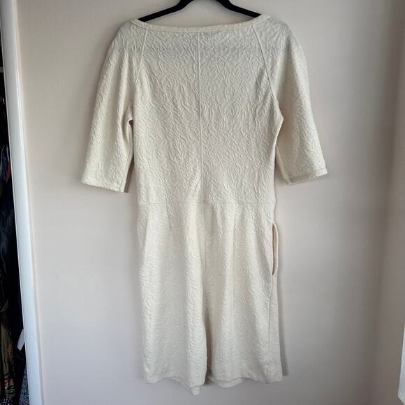 Peruvian Connection Textured Brocade Dress White Floral Pleated Half Sleeve Sz S - Picture 6 of 6